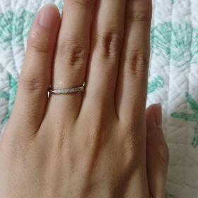 【俄(にわか)の口コミ】 いくつか店を回って比較検討しましたが、デザインが繊細で、指をきれいに…