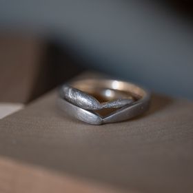 【Cayof(カヨフ)の口コミ】 有名ブランドやインスタでいろいろな指輪を見てみましたが、唯一“か…