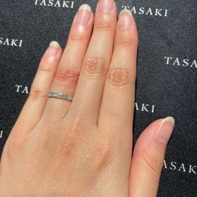 【TASAKI(タサキ)の口コミ】 婚約指輪を一粒ダイヤタイプにしたので、ダイヤありの結婚指輪を希望して…