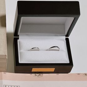 【ココシャンテ】の口コミ 最初にいくつか指輪のタイプについて説明を受けました。その中で私が1番好...