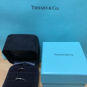 【ティファニー(Tiffany & Co.)の口コミ】 婚約指輪もTiffanyのものをいただいたので、重ねづけしても違和感なく使え…