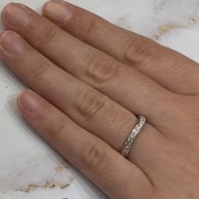 【ラザール ダイヤモンド(LAZARE DIAMOND)の口コミ】 指輪のデザイン、ダイヤモンドの輝き、プラチナの質、価格、充実したアフ…