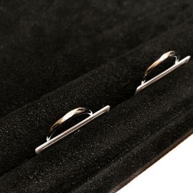 【TRECENTI(トレセンテ)の口コミ】 1個目に見たデザインにビビっときました！
2人とも気に入ったデザインだっ…