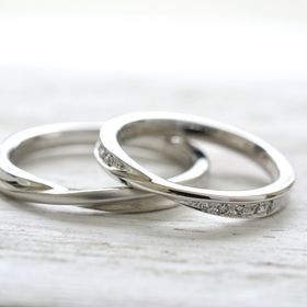 【湘南彫金工房 andfuseの口コミ】 他のブランドとは違い、いろいろな素材を選べばたり、デザインを選べたり…