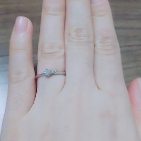 【CAFERING(カフェリング)の口コミ】 デザインがすごく好みで、なおかつ、生まれ育った長野県の花リンドウをモ…