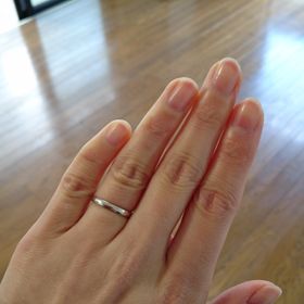 【TANZO.(鍛造指輪)の口コミ】 鍛造で作っているので、強度があることが決め手でした！またシンプルな指…