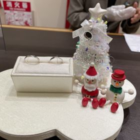 【TRECENTI(トレセンテ)の口コミ】 プラチナの純度が高く、とてと綺麗でした。
独自のカットとなっているため…