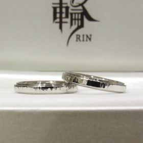 【輪-RIN-の口コミ】 シンプルだけど、個性的な指輪を探していて、店頭でまさに自分の好みにぴ…
