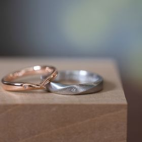 【Cayof(カヨフ)の口コミ】 縁のある場所で指輪を作りたいと思い、インターネットで調べました。ホー…