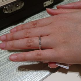 【TRECENTI(トレセンテ)の口コミ】 女性指輪はゴージャス感がよくてお互いペアだったものをまたまた選んでお…