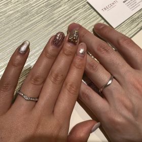 【TRECENTI(トレセンテ)の口コミ】 トレセンテさんのハーフエタニティタイプのVのものを試着しました。トレセ…