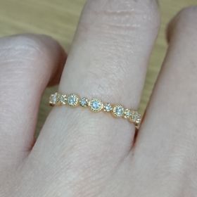 【EITO(エイト)の口コミ】 アンティークっぽいデザインが元々好きで一目で目に止まりました。
○と◇が…