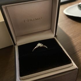 【アイプリモ(I-PRIMO)の口コミ】 まずは相手の要望
①大きすぎないダイヤ
②ウェーブリング
を重要視し、そこ…