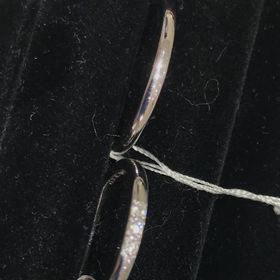 【TRECENTI(トレセンテ)の口コミ】 婚約指輪と似合うような結婚指輪（重ね付け可能な指輪）を探していました…