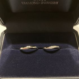 【銀座ダイヤモンドシライシの口コミ】 結婚指輪は値段が高いイメージがあったので、少しでも手の出しやすい価格…