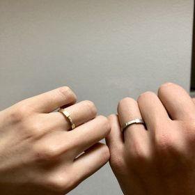 【mina.jewelry(ミナジュエリー)の口コミ】 Instagramで見て、人と被らないデザインに惹かれました。
自分達オリジナ…