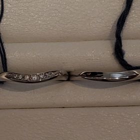 【ROYAL ASSCHER(ロイヤル・アッシャー)の口コミ】 デザイン・素材・価格すべてにおいて満足のいくものでした。つけ心地もと…