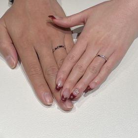 【アイプリモ(I-PRIMO)の口コミ】 全体的にスタイリッシュでストレートな形の中に螺旋状のデザインです！
女…