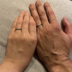 【エクセルコダイヤモンド(EXELCO DIAMOND)の口コミ】 ストレートで細身、ダイヤモンドが多くついたおり上側から見ても下側から…