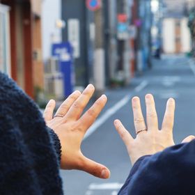 【出雲結(いずもゆい)の口コミ】 もともとシンプルなデザインの指輪を探していて、たまたま出雲結を見つけ…