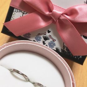 【insembre(インセンブレ)の口コミ】 デザインも色々あって、高額な値段ではなかったため悩むこともなく買える…