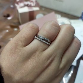 【アイプリモ(I-PRIMO)の口コミ】 婚約指輪はi-primoを頂いたのでいっしょにつけれるようにと結婚指輪もi-pr…