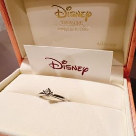 【ケイウノ ブライダル(K.UNO BRIDAL)の口コミ】 ダイヤは自分の要望の条件から選べます。私はサイズはある程度でいいので…