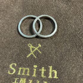 【Smith(工房スミス)の口コミ】 手書き刻印ができるかどうか、プラチナの値段が高すぎないか、手作りでき…