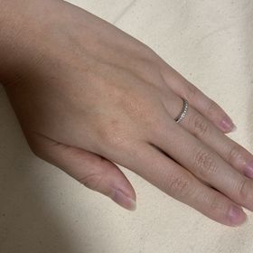 【エクセルコダイヤモンド(EXELCO DIAMOND)の口コミ】 価格は予算内の15万円以内で、シンプルで職場でも気兼ねなくつけられ、で…