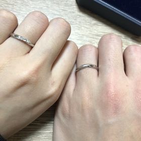 【銀座ダイヤモンドシライシの口コミ】 色んなお店で指輪を見ていたのですが、婚約指輪を買っていない分ダイヤモ…