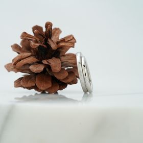 【THREE TREES(スリーツリーズ)の口コミ】 ジュエリーやブランドにこだわりがない、という中で、指輪を手作りできる…