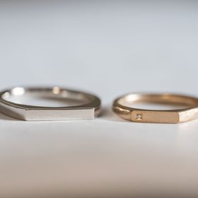 【Cayof(カヨフ)の口コミ】 彼がシグネット、私が槌目とそれぞれ別のデザインが好みで困っていたとこ…