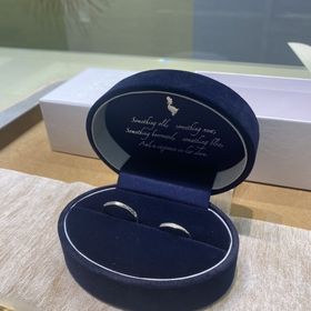 【Something Blue(サムシングブルー)の口コミ】 初めはデザインで指輪を絞っていき、Vデザインの指輪だけに絞った時に値段…