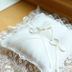 【SUEHIRO(スエヒロ)の口コミ】 インターネットで検索し、でてきたのがスエヒロさんでした。
プラチナのシ…