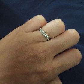 【ブシュロン(BOUCHERON)の口コミ】 シンプルでスタイリッシュなデザインが気に入ってます。エタニティリング…