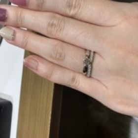 【ラザール ダイヤモンド(LAZARE DIAMOND)の口コミ】 ダイヤの質、デザインの割に、価格は手の出るものでしたのでコスパ良しだ…