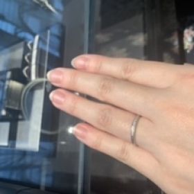 【エクセルコダイヤモンド(EXELCO DIAMOND)の口コミ】 王道デザインだけでなく、少し変わったデザインも多い印象です。メレダイ…