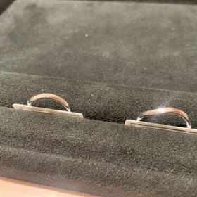 【TRECENTI(トレセンテ)の口コミ】 最初に沢山の指輪を持ってきていただき、ウェーブ、v字、ストレート、その…