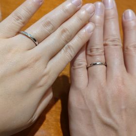 【TRECENTI(トレセンテ)の口コミ】 デザインと、とくにつけ心地が抜群によかったです。
なかなか他の指輪では…