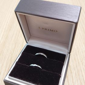 【アイプリモ(I-PRIMO)の口コミ】 細身でウェーブのデザインになっており、普段指輪をほとんどつけないので…
