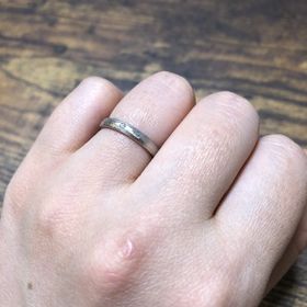 【FISCHER(フィッシャー)の口コミ】 沢山の指輪を見させて頂いた中で、唯一お互いが気に入ったデザイン、着け…