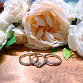 【アイプリモ(I-PRIMO)の口コミ】 わたしはシンプルでありながらも、少しダイヤがついている結婚指輪に憧れ…