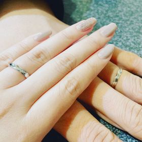 【insembre(インセンブレ)】の口コミ 夫婦で指輪を見に行き、お互いにこれがいい！！と思ったものを選びました！...