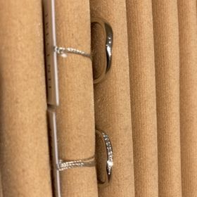 【TRECENTI(トレセンテ)の口コミ】 トレセンテさんオリジナルの内甲丸デザインで他のブランドと比べて着け心…