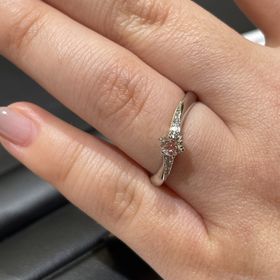 【ラザール ダイヤモンド(LAZARE DIAMOND)の口コミ】 奥さんと見に行ったなかで最も気に入ったダイヤモンド、デザインのリング…