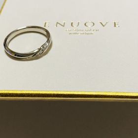 【ENUOVE(イノーヴェ)の口コミ】 太めの指輪を探していて、色々指輪を見ていたが、最初から最後まで候補に…
