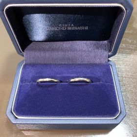 【銀座ダイヤモンドシライシの口コミ】 長年着けることを考えると、シンプルな指輪がいいと思っていた。色々な指…