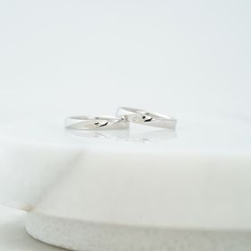 【THREE TREES(スリーツリーズ)の口コミ】 結婚指輪は、世界に一つだけの指輪にしたいと思っていたため絶対に手作り…