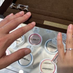 【BIJOUPIKO(ビジュピコ)の口コミ】 ポルクーダというブランドのメレタイプで、しっかりプラチナ950で作ってく…