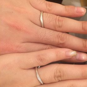 【Mariage ent(マリアージュエント)の口コミ】 ウェーブデザインを探している中で、婚約指輪（マリアージュのトゥジュー…